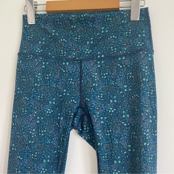 Zyia Active Abstract Floral Print Tight Legging • Blue Turquoise • size US 4 - Picture 2 of 10